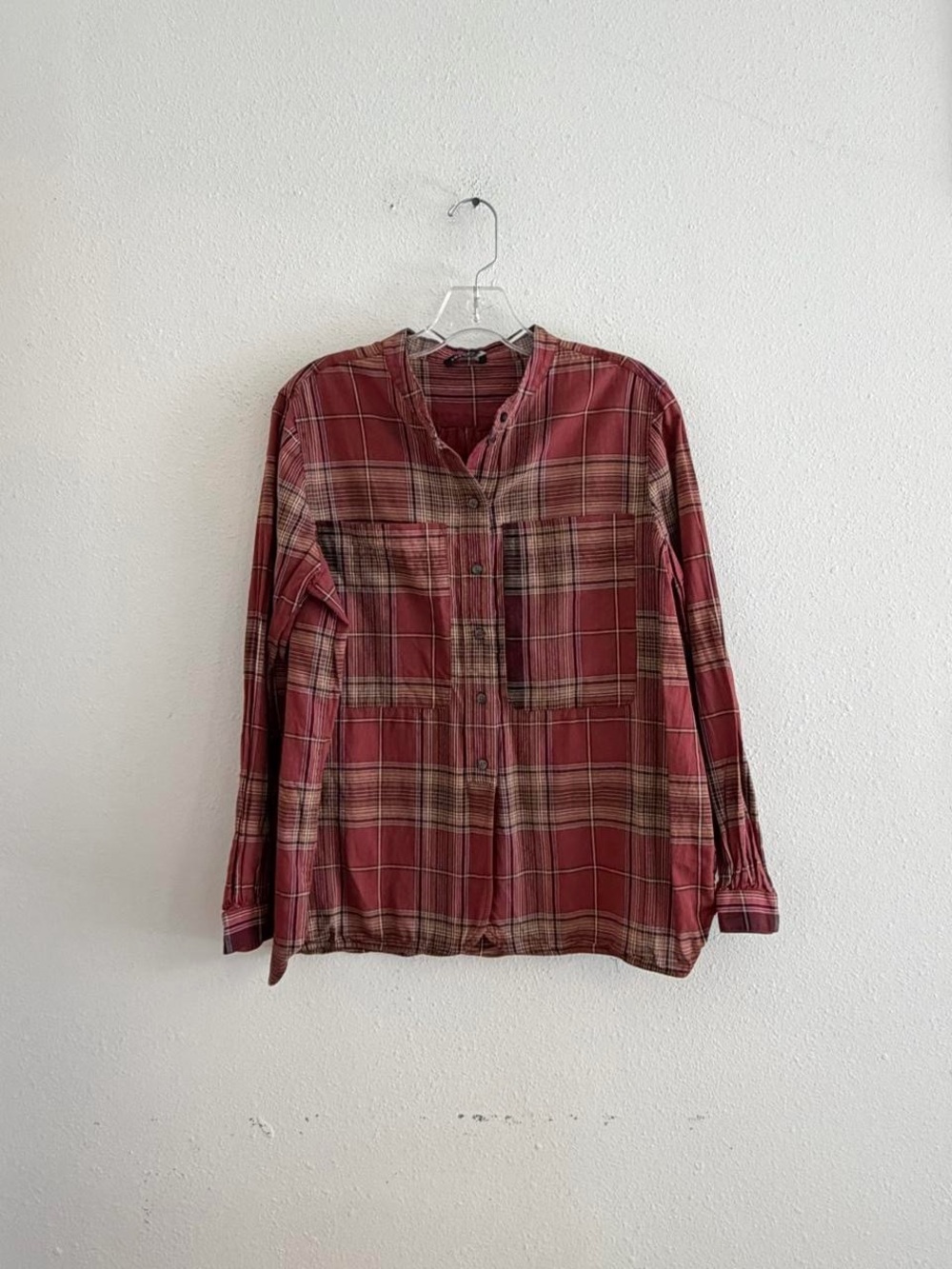Souer plaid button up
